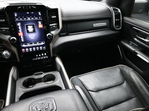 Used 2019 RAM 1500 Laramie w/ Sport Appearance Package image 37