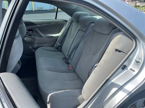 Used 2009 Toyota Camry XLE FWD image 21