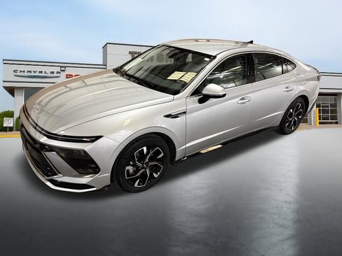 Used 2025 Hyundai Sonata SEL image 9