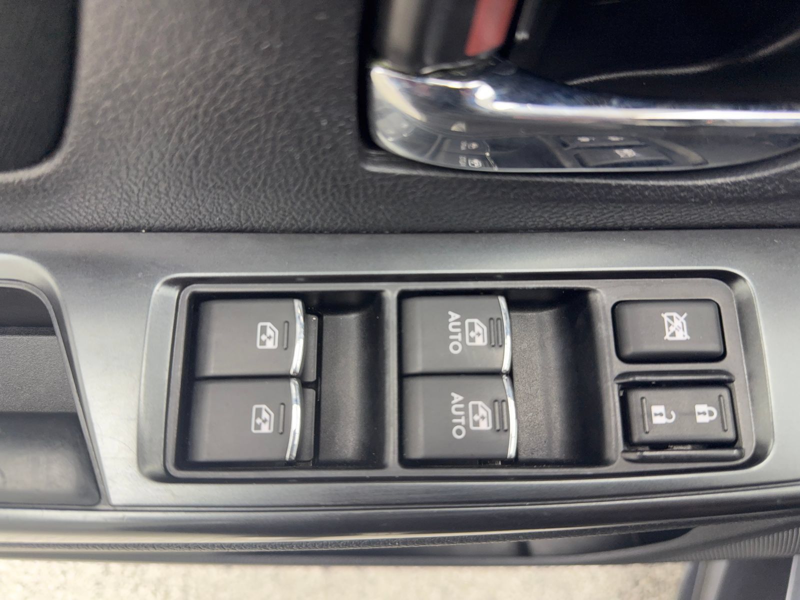 Used 2018 Subaru WRX Premium AWD/4WD image 31