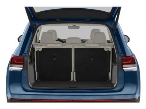 Used 2023 Volkswagen Atlas SE w/ Panoramic Sunroof Package image 11