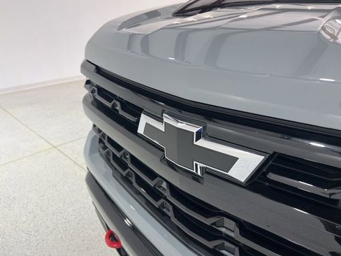 Used 2024 Chevrolet Silverado 1500 LT Trail Boss w/ Convenience Package II AWD/4WD image 27