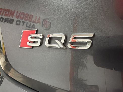 Used 2019 Audi SQ5 Prestige w/ Prestige Package AWD/4WD image 13