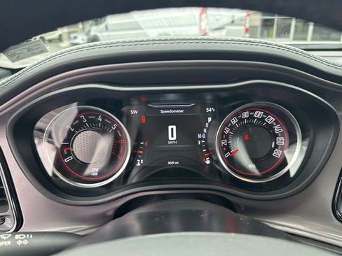 Used 2023 Dodge Challenger R/T Scat Pack image 9