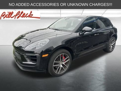 Used 2023 Porsche Macan S AWD/4WD image 2