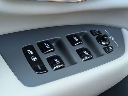 New 2026 Volvo XC90 T8 Ultra AWD/4WD image 25