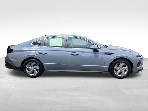 Used 2026 Hyundai Sonata SE FWD image 7