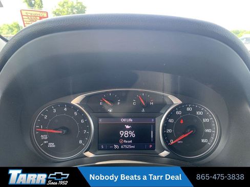 Used 2024 GMC Terrain SLT AWD/4WD image 10