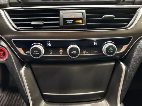 Used 2019 Honda Accord Hybrid image 20