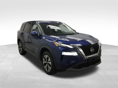 Used 2023 Nissan Rogue SV FWD image 3