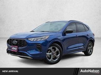 Used 2023 Ford Escape ST-Line w/ Tech Pack #1 video 1