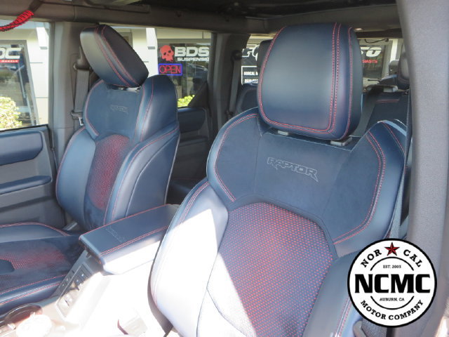 Used 2024 Ford Bronco Raptor w/ Interior Carbon Fiber Pack 6 AWD/4WD image 32