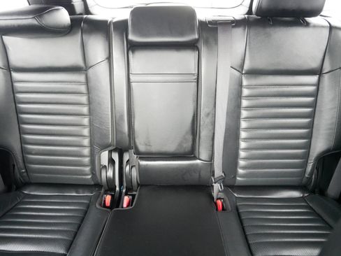 Used 2019 Jeep Grand Cherokee Limited X image 13