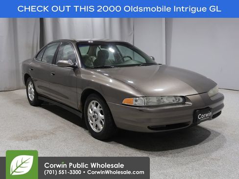 Used 2000 Oldsmobile Intrigue GL FWD image 1