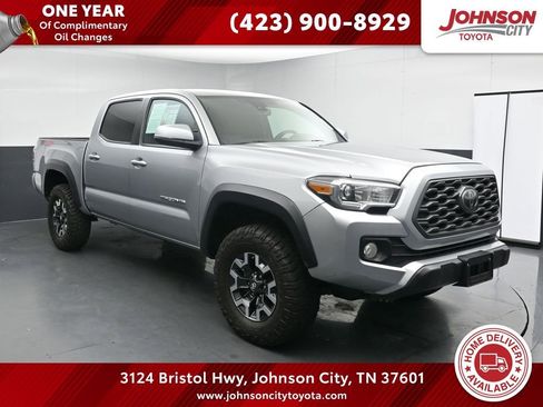 Used 2022 Toyota Tacoma TRD Off-Road w/ Technology Package AWD/4WD image 1