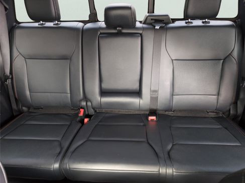 Used 2024 Ford F250 Lariat w/ Sport Appearance Package image 22