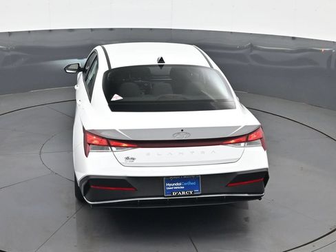 Certified 2024 Hyundai Elantra SEL FWD image 19