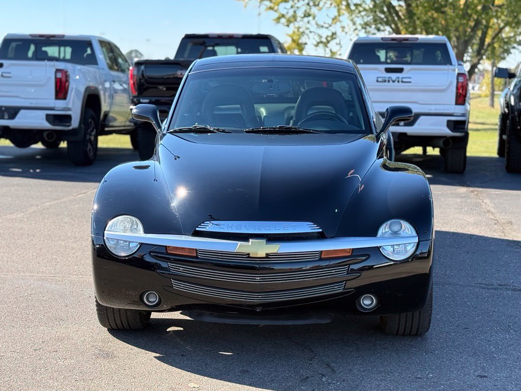 Used 2003 Chevrolet SSR w/ Preferred Equipment Group RWD image 26