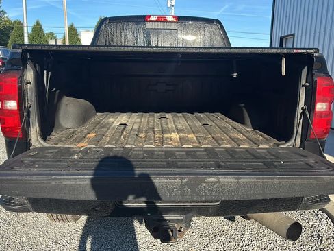 Used 2019 Chevrolet Silverado 2500 LTZ w/ Midnight Edition AWD/4WD image 7