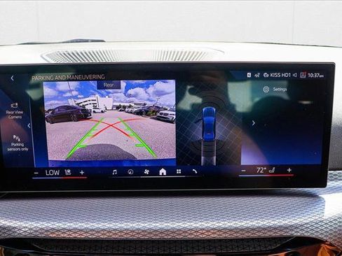 Used 2025 BMW 330i xDrive 330i xDrive w/ Convenience Package image 17