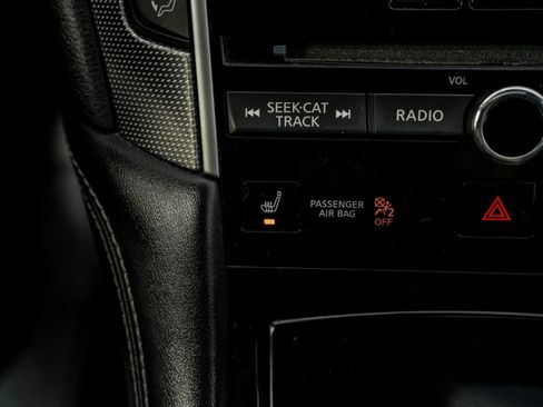 Used 2017 INFINITI Q50 3.0t Premium w/ Driver Assistance Package image 26