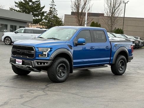 Used 2018 Ford F150 Raptor w/ Equipment Group 802A Luxury image 7