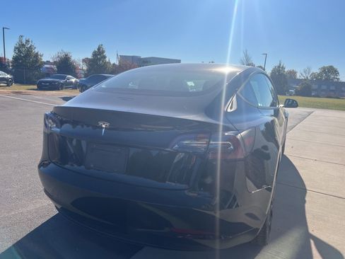Used 2020 Tesla Model 3 Standard Range Plus image 6