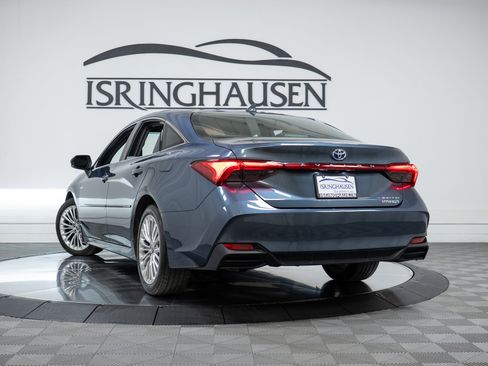 Used 2021 Toyota Avalon Limited w/ Protection Package (TMS) FWD image 28