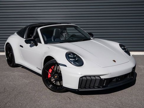 Certified 2026 Porsche 911 Targa 4 GTS image 24