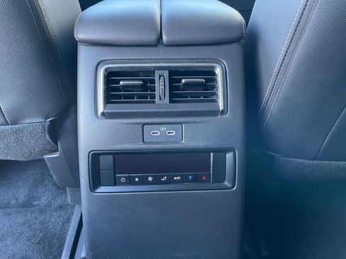 Used 2025 MAZDA CX-90 3.3 Turbo w/ Preferred Package image 25