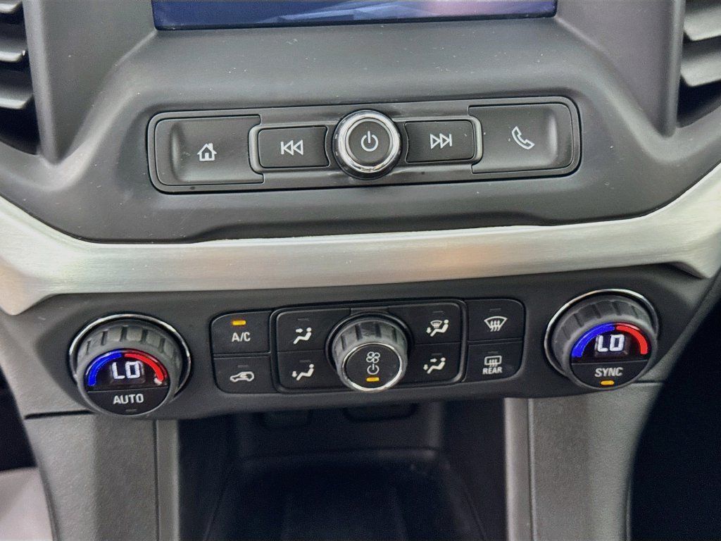 Used 2019 GMC Acadia SLE FWD image 18