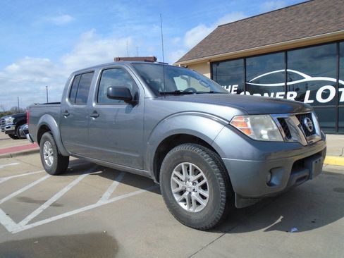 Used 2016 Nissan Frontier SV w/ SV Value Truck Package image 1