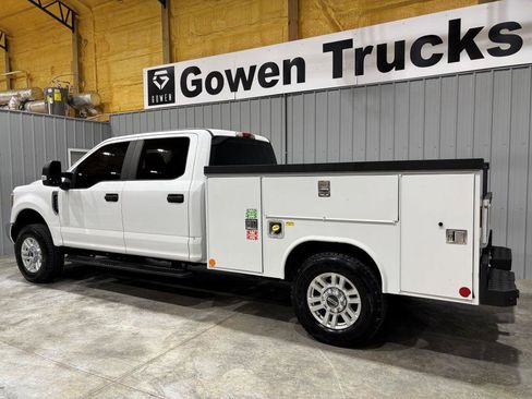 Used 2019 Ford F250 XL w/ STX Appearance Package AWD/4WD image 5