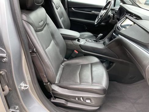 Used 2024 Cadillac XT5 Premium Luxury image 19