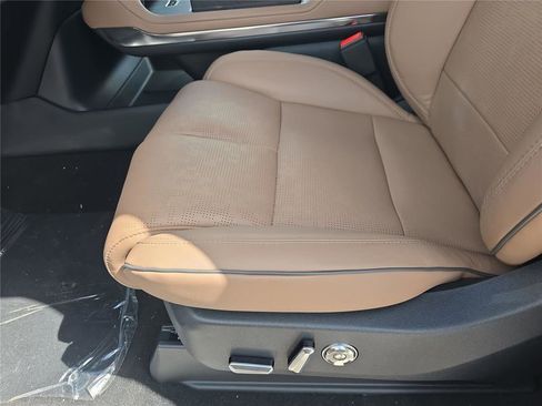 New 2026 Lincoln Navigator Black Label AWD/4WD image 18