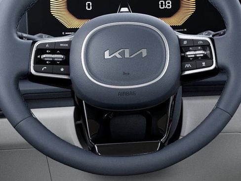 New 2026 Kia Carnival EX image 22