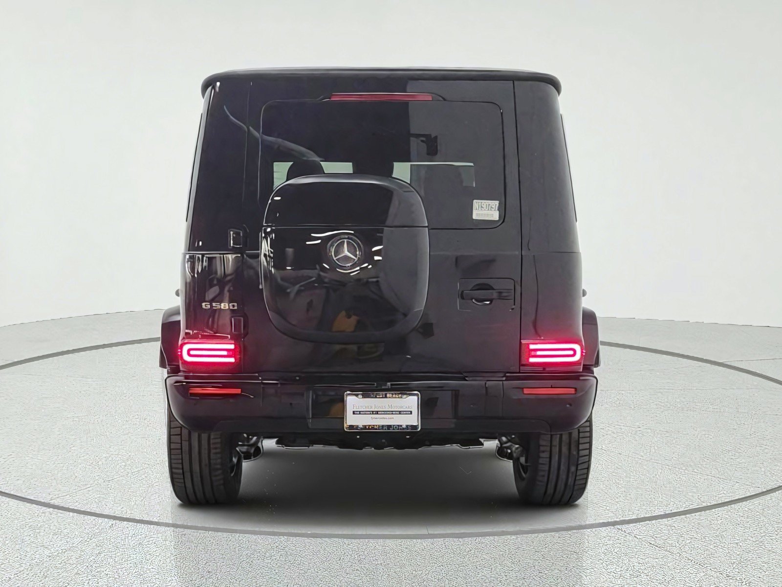 New 2027 Mercedes-Benz G 580 e image 6