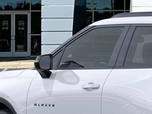 New 2026 Chevrolet Blazer LT w/ Sound & Technology Package FWD image 36