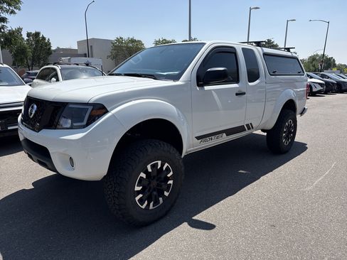 Used 2019 Nissan Frontier SV AWD/4WD image 4