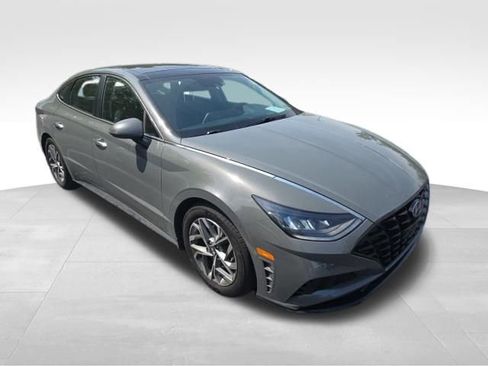 Used 2022 Hyundai Sonata SEL w/ Convenience Package FWD image 8