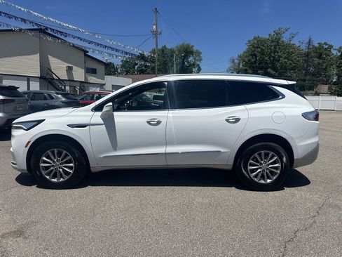 Used 2024 Buick Enclave Premium FWD image 9