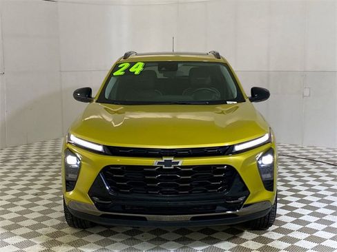 Used 2024 Chevrolet Trax ACTIV w/ Sunroof Package image 15