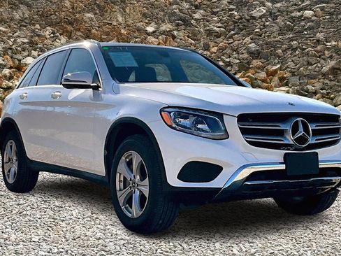 Used 2018 Mercedes-Benz GLC 300 GLC 300 image 9