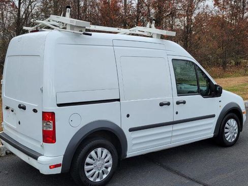 Used 2011 Ford Transit Connect XLT image 4