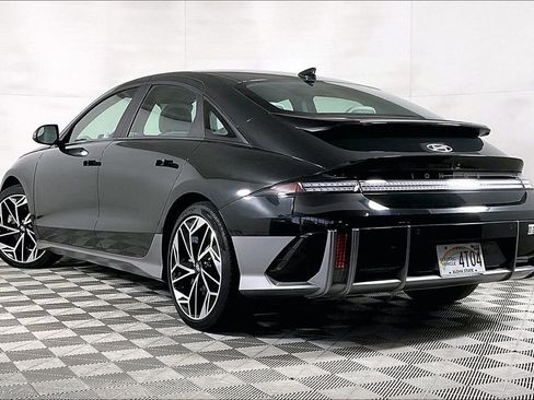 Used 2024 Hyundai Ioniq 6 SEL RWD image 13