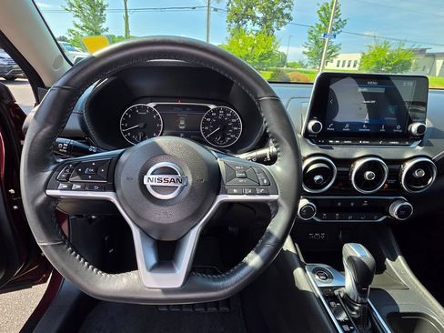 Used 2022 Nissan Sentra SV FWD image 15