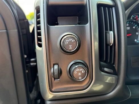 Used 2017 Chevrolet Silverado 1500 LT w/ All Star Edition AWD/4WD image 19