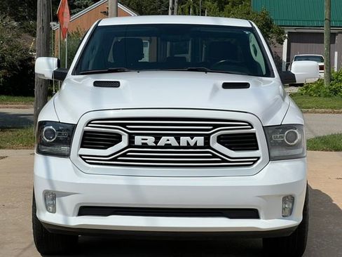 Used 2018 RAM 1500 Sport image 36