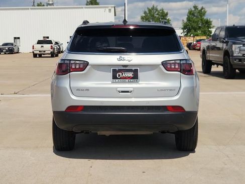 Used 2025 Jeep Compass Limited AWD/4WD image 6
