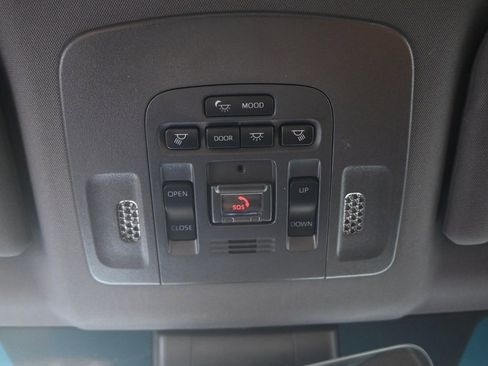 Used 2021 Toyota Avalon Limited w/ Advanced Safety Package image 32